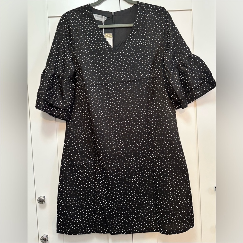 Black And White Polka Dot V Neck Dress Sz Med New!